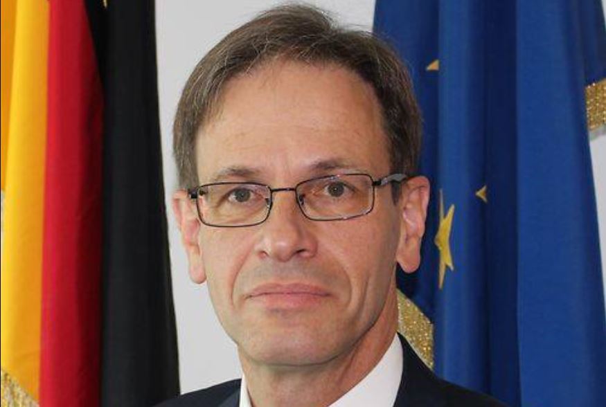 საქართველოში გერმანიის ელჩი ჰუბერტ ქნირში