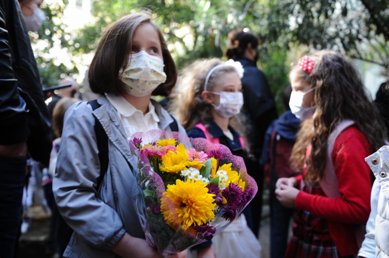 სკოლა განათლება სწავლა ახალი თაობა