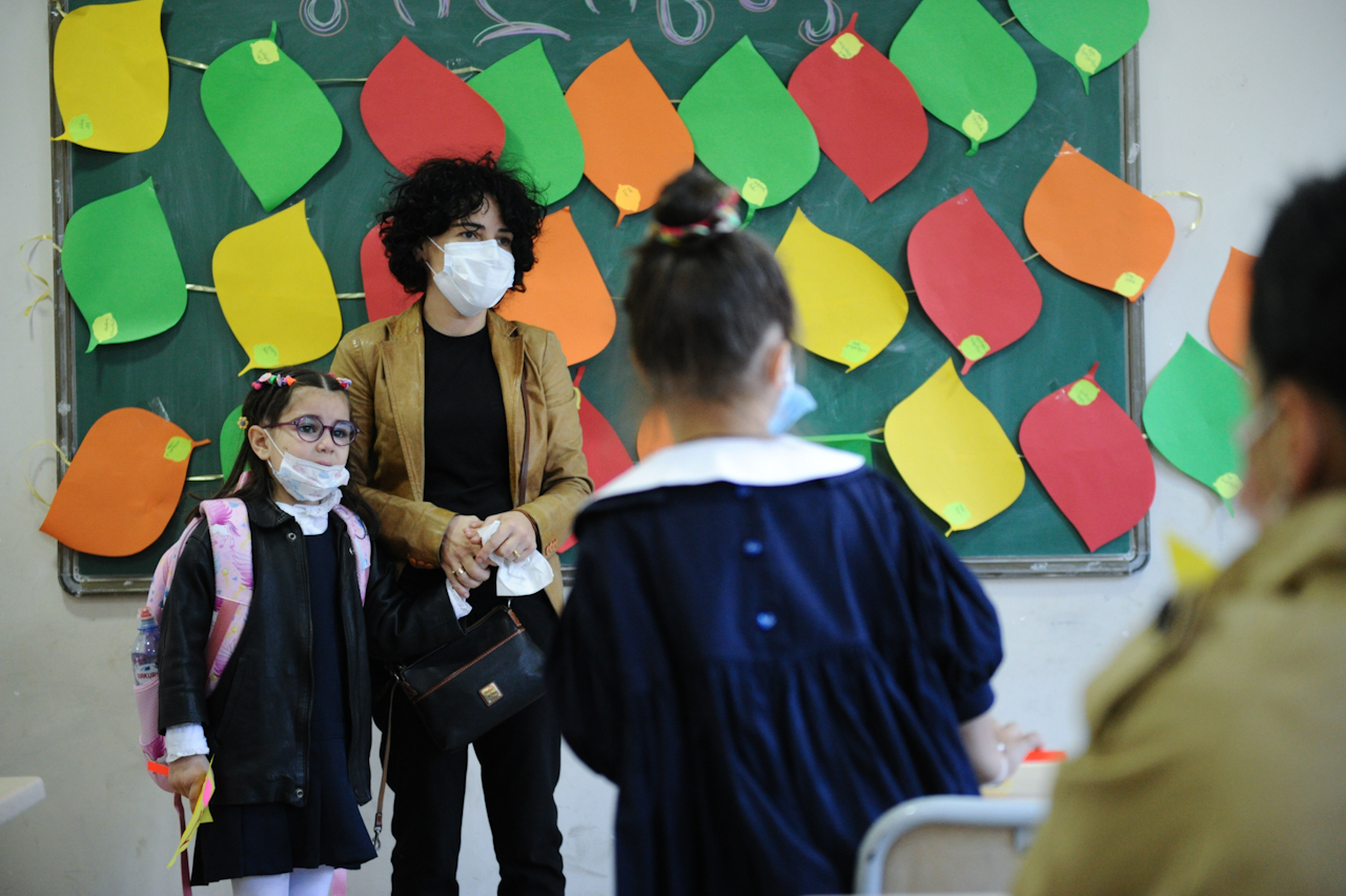 სკოლა განათლება სწავლა ახალი თაობა