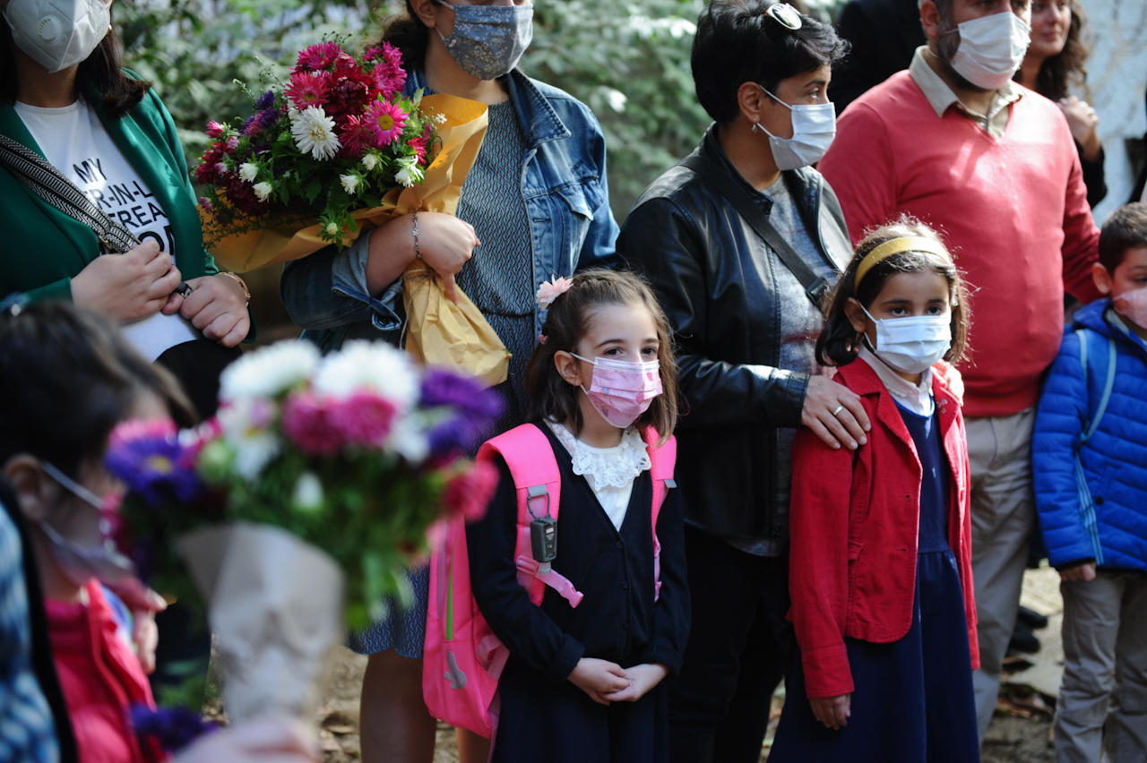 სკოლა განათლება სწავლა ახალი თაობა