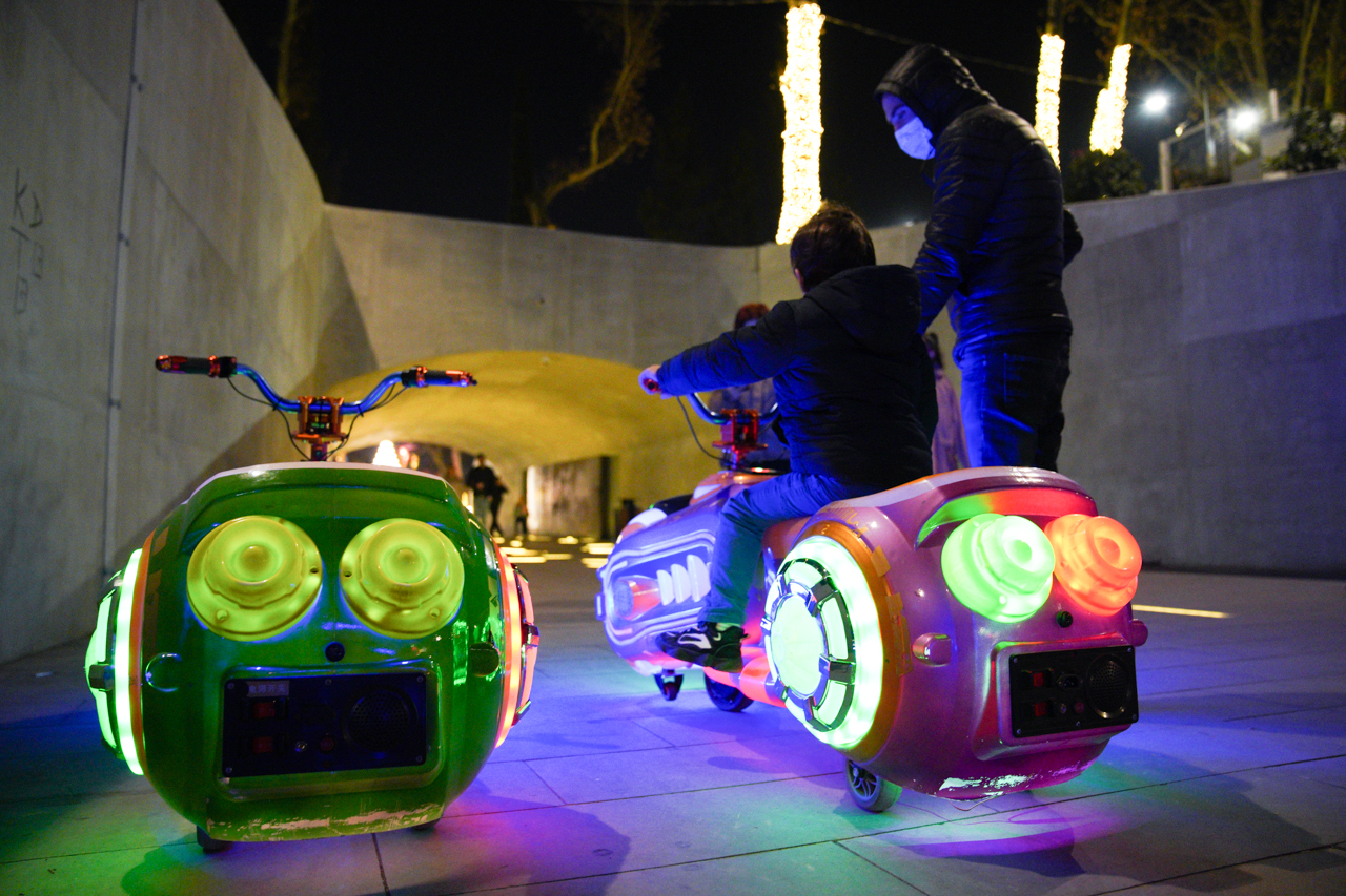 ბაზრობა შობა საშობაო ბაზრობა ახალი წელი 2022