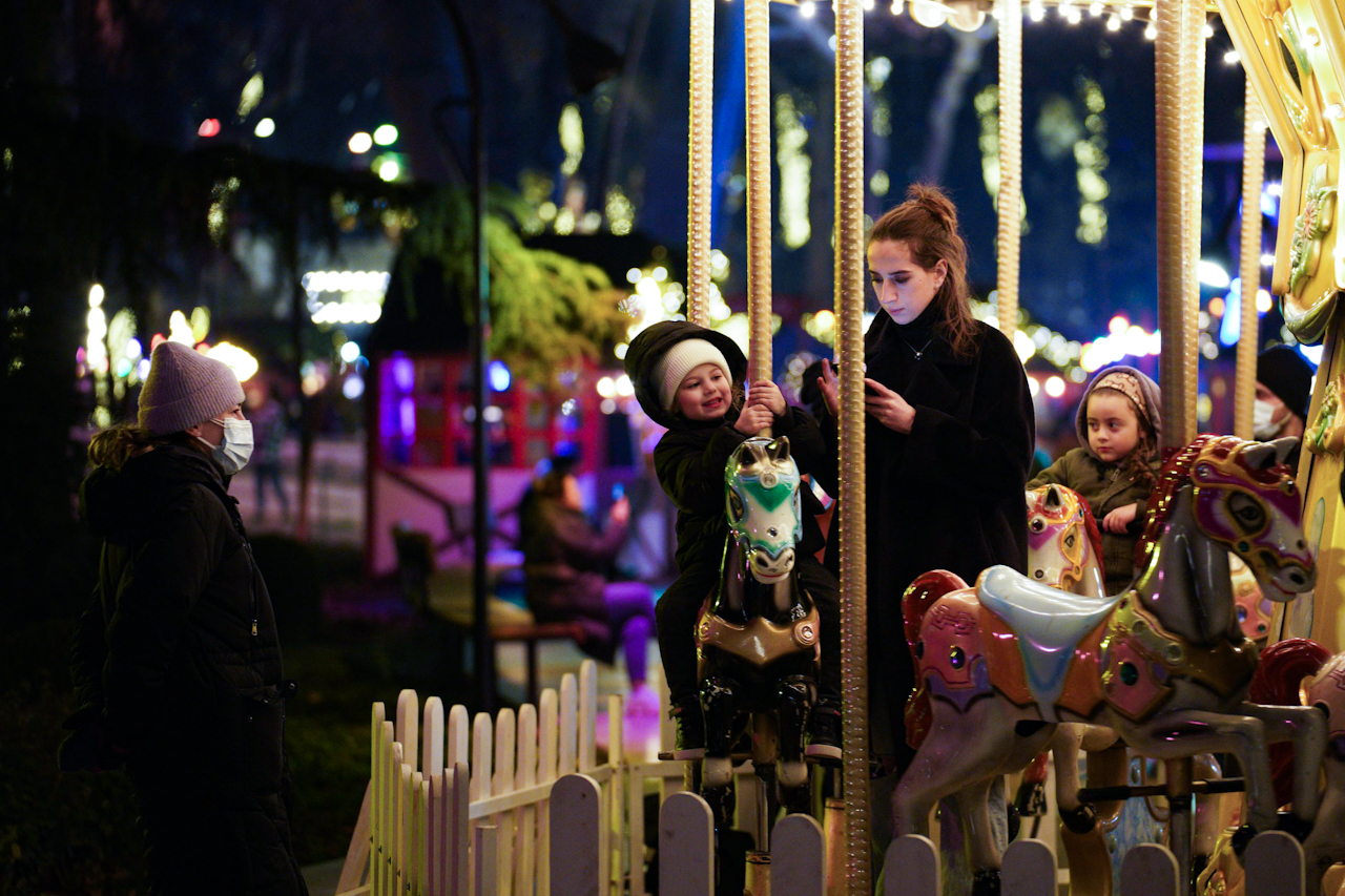 ბაზრობა შობა საშობაო ბაზრობა ახალი წელი 2022